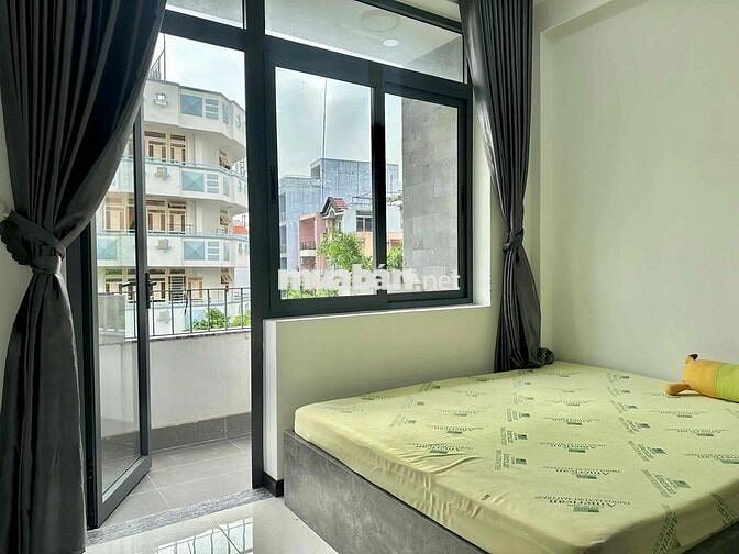 CĂN HỘ 45m2 TÁCH BẾP BAN CÔNG NỘI THẤT ĐẦY ĐỦ NGAY HỌC VIỆN CÁN BỘ