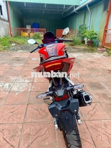 Motor Honda CBR-150R Date 2021 Lướt 3.700Km