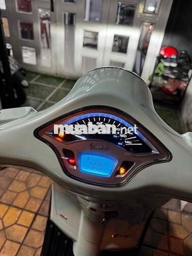 Vespa Primavera 2022 ABS iget chạy cực kì êm  đèn