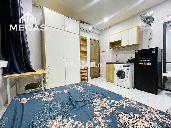 Khai trương căn hộ mini thang máy cửa sổ lớn ngay Đại học Văn Lang