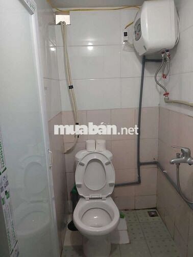 Phòng trọ 25m2 đẹp khép kín giá rẻ, điện nước rẻ.Có điều hòa 2 chiều