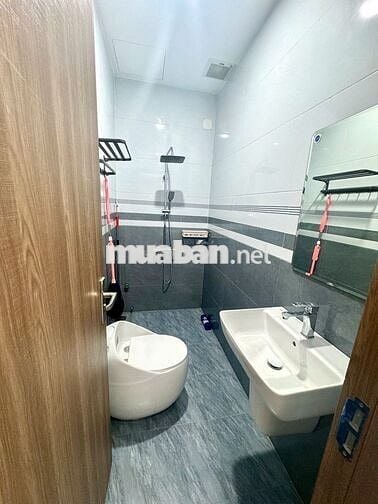 Cho thuê căn studio mới 100% ở Hoà Xuân