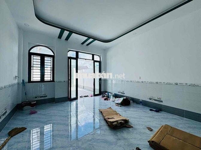 nhà mới xây vừa hoàn thiện xong 95% Villa cấp 4 sổ hồng riêng đất thổ