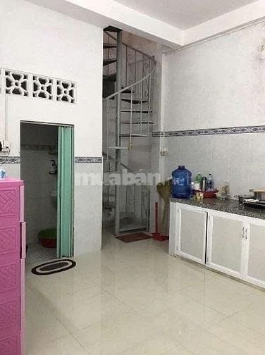 Cho thuê nhà nguyên căn đường Bà Hom, Quận 6 cũ, gần vòng xoay Phú Lâm