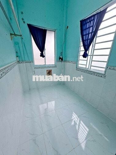 CHỈ HƠN 1 TỶ - BÁN NHÀ CĂN GÓC 2 TẦNG KINH DOANH SẦM UẤT-QUẬN 7 - SHR