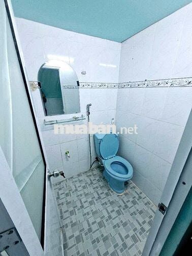 CHỈ HƠN 1 TỶ - BÁN NHÀ CĂN GÓC 2 TẦNG KINH DOANH SẦM UẤT-QUẬN 7 - SHR