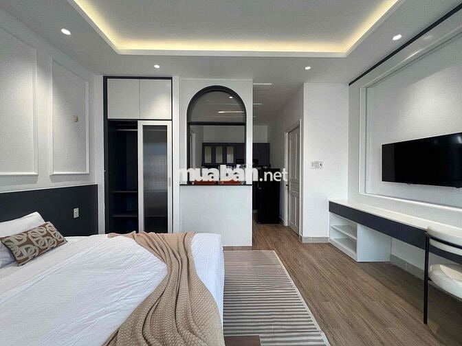 Nhượng 1Pn 40m2 Full NT Bancon đường Trần Xuân Soạn, Cầu Kênh Tẻ Q7