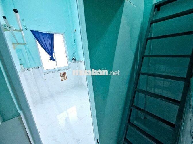 CHỈ HƠN 1 TỶ - BÁN NHÀ CĂN GÓC 2 TẦNG KINH DOANH SẦM UẤT-QUẬN 7 - SHR
