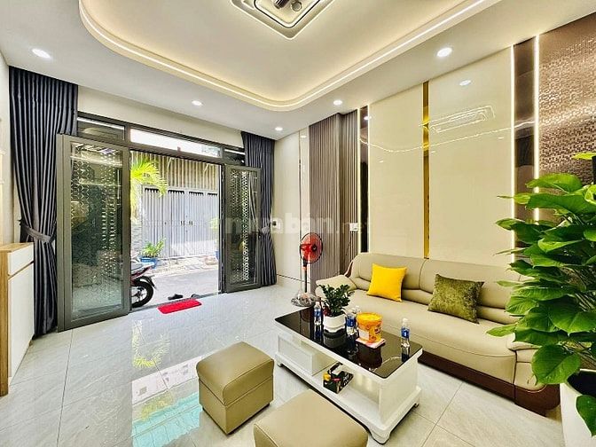 Ngộp bank bán  nhà đang cho thuê Nghĩa Phát,p6, Tân Bình. Chỉ 3,3tỷ.