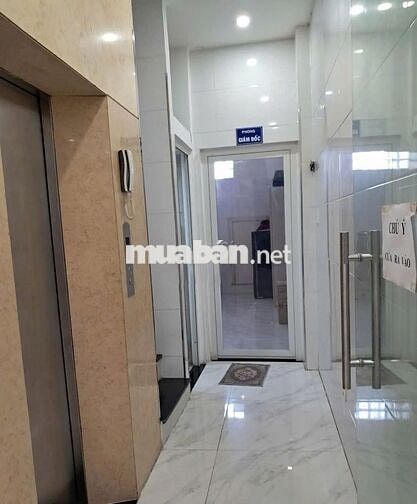 CHO THUÊ NHÀ MT ĐƯỜNG TÂN HƯƠNG _ 4,5X20M _ TRỆT 3 LẦU CÓ THANG MÁY