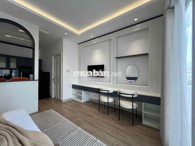 Nhượng 1Pn 40m2 Full NT Bancon đường Trần Xuân Soạn, Cầu Kênh Tẻ Q7