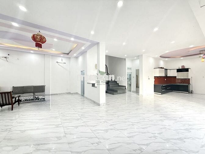 CHO THUÊ NHÀ LÔ GÓC ÔM 2 MẶT TIỀN GIÁ 25 TRIỆU KHU ĐÔ THỊ HÀ QUANG 1