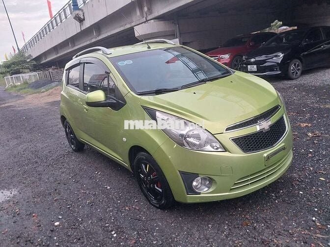 Chevrolet Spark 2012 LT 1.2 MT - 100000 km - Zin