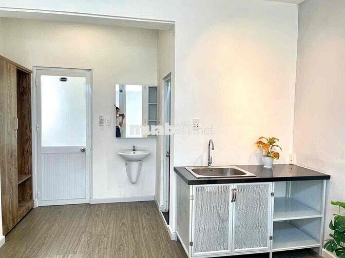 cho thuê phòng trọ Quận 1 đường Hai Bà Trưng gần CV Lê Văn Tám
