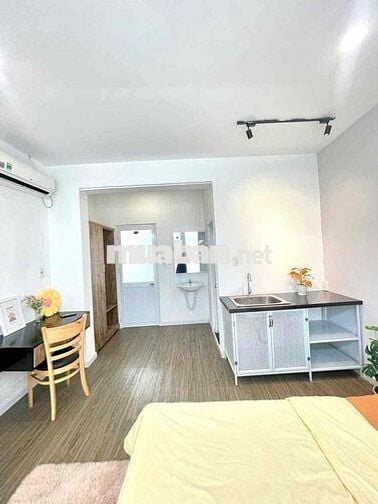 cho thuê phòng trọ Quận 1 đường Hai Bà Trưng gần CV Lê Văn Tám