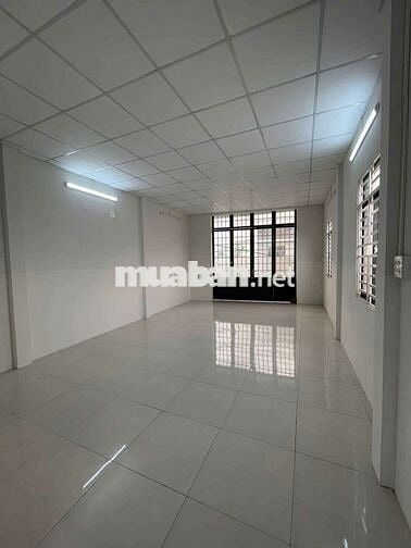 Nhà mới 170m2 4 phòng full 4 máy lạnh trục chính hẻm 30/4 chỉ 8tr