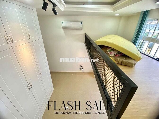 STUDIO CỬA SỔ TRỜI NGAY CỔNG ĐẠI HỌC VĂN LANG CƠ SỞ 3