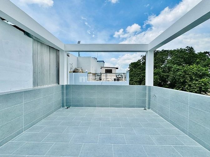 ⭐️Nhà 3 Lầu DT:4,3x13 tuyệt đẹp Cao cấp hẻm xe hơi 5m Nguyễn Văn Nghi 