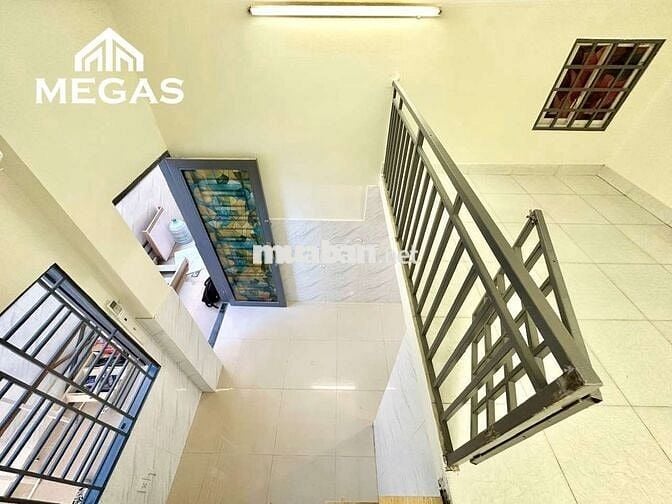 CÁCH VHU 7PHUT DI CHUYỂN PHÒNG ĐẦY ĐỦ TIỆN NGHI MỚI TOANH ZÁ SINH VIÊN