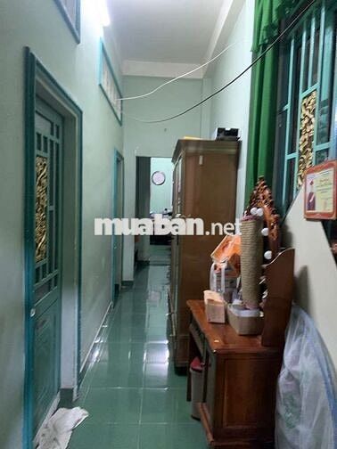 Chủ bể nợ cần bán gấp nhà 2 tầng,70m2,6pn, đường Nguyễn văn Tạo Nhà Bè
