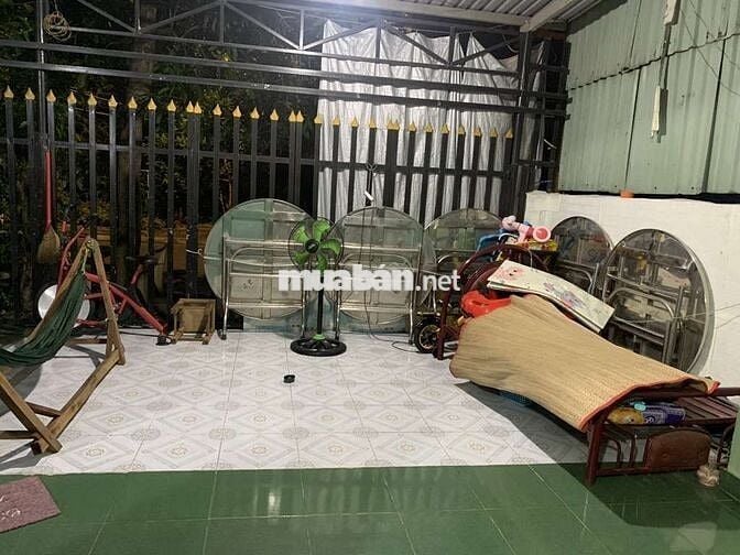 Chủ bể nợ cần bán gấp nhà 2 tầng,70m2,6pn, đường Nguyễn văn Tạo Nhà Bè