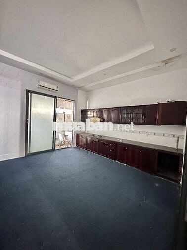 Nhà Trệt Lầu 5PN KDC Hồng Phát chỉ 10 triệu