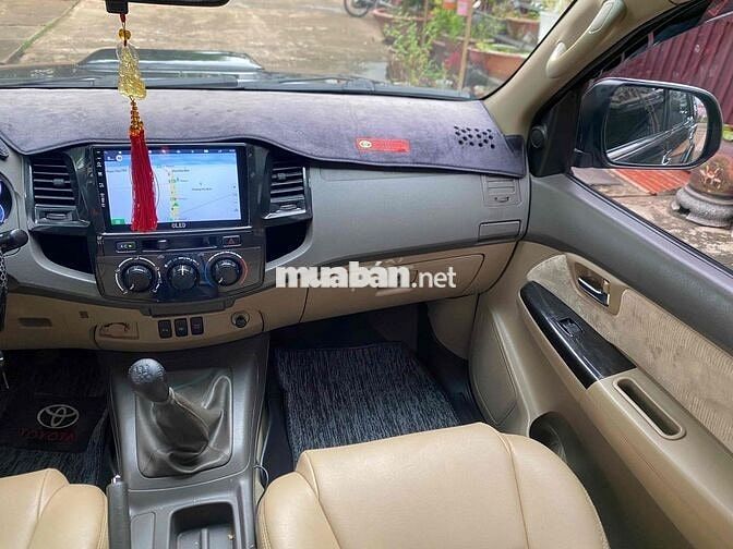 Toyota Fortuner 2013 2.5G sàn dầu