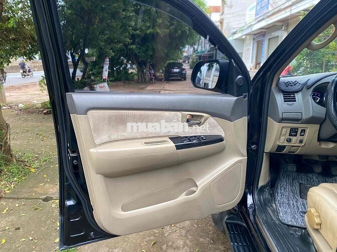 Toyota Fortuner 2013 2.5G sàn dầu