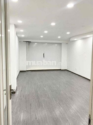 Đường Phan Châu Trinh Đoạn Vip - 4 Phòng Lớn - 20 triệu