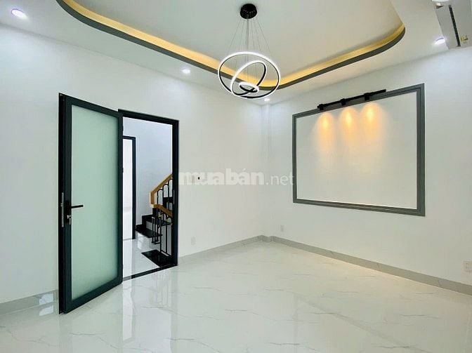 ⭐️Nhà 3 Lầu DT:4,3x13 tuyệt đẹp Cao cấp hẻm xe hơi 5m Nguyễn Văn Nghi 