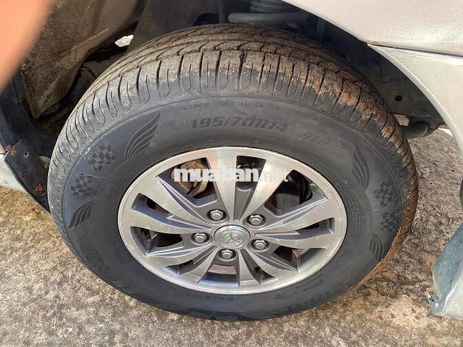 Toyota Innova 2012 mt