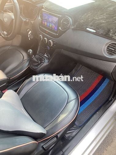 Hyundai Grand i10 2018 Sedan 1.2 Base - 99000 km