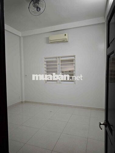 Nhà Thuê Mặt Tiền Đường Nội Bộ Bình Phú P10 Q6