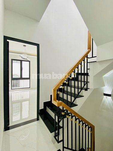 ⭐️Nhà 3 Lầu DT:4,3x13 tuyệt đẹp Cao cấp hẻm xe hơi 5m Nguyễn Văn Nghi 