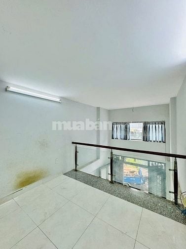 ⭐️Nhà 4 Lầu Cao cấp hẻm 1 trục cách Mặt tiền Nguyễn Văn Đậu 30m, P6, Q