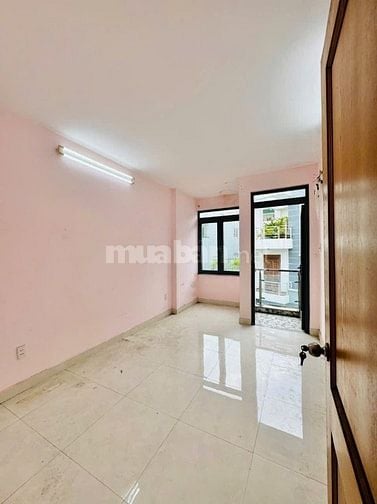 ⭐️Nhà 4 Lầu Cao cấp hẻm 1 trục cách Mặt tiền Nguyễn Văn Đậu 30m, P6, Q