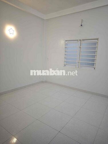 Nhà Thuê Mặt Tiền Đường Nội Bộ Bình Phú P10 Q6