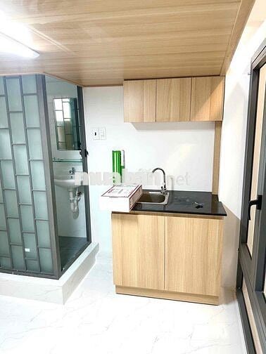 Duplex Ban Công Full Nội Thất Ngay Ngã Tư Phú Nhuận
