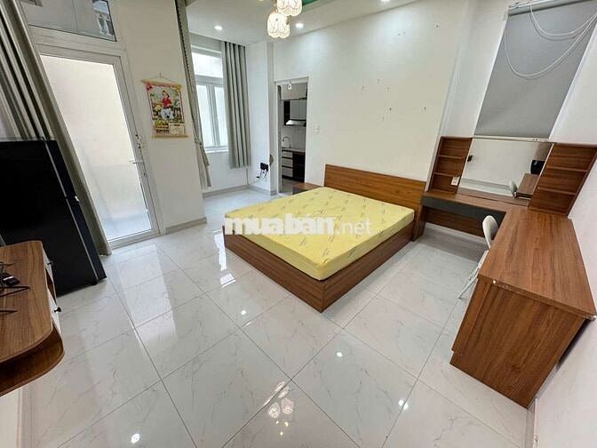 Cho thuê CC mini 1PN, 1WC, 35m2, ban công nội thất cao cấp Chu Văn An