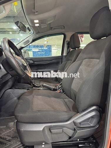 Ford Ranger 2024 XLS 2.0 4X2 AT - 10000 km