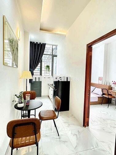 2 Phòng Ngủ 65m2, ban công, cửa sổ, Nguyễn Gia Trí, gần Hutech, UEF