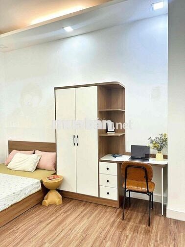 2 Phòng Ngủ 65m2, ban công, cửa sổ, Nguyễn Gia Trí, gần Hutech, UEF