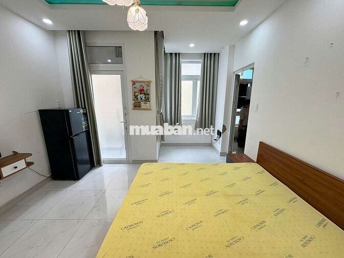 Cho thuê CC mini 1PN, 1WC, 35m2, ban công nội thất cao cấp Chu Văn An