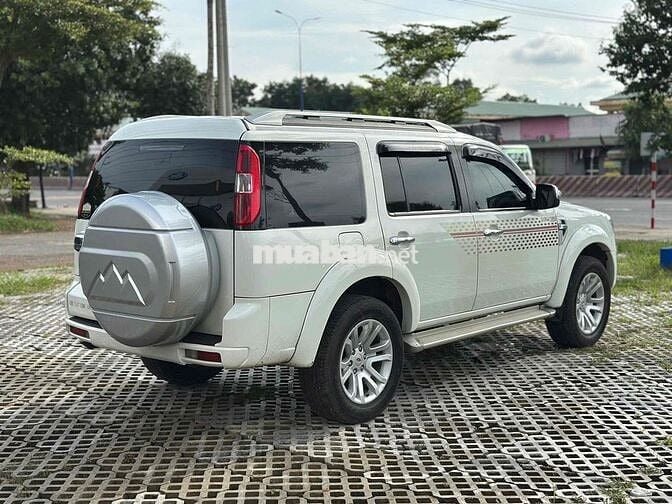 Ford Everest 2015 số tự động máy dầu cao cấp