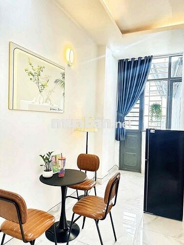 2 Phòng Ngủ 65m2, ban công, cửa sổ, Nguyễn Gia Trí, gần Hutech, UEF
