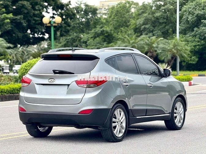 Hyundai Tucson  2.0 AT 4WD 2011