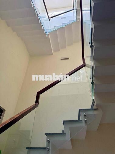 Cho thuê nhà nguyên căn - Mặt tiền đường Bàu Cát - Tân Bình