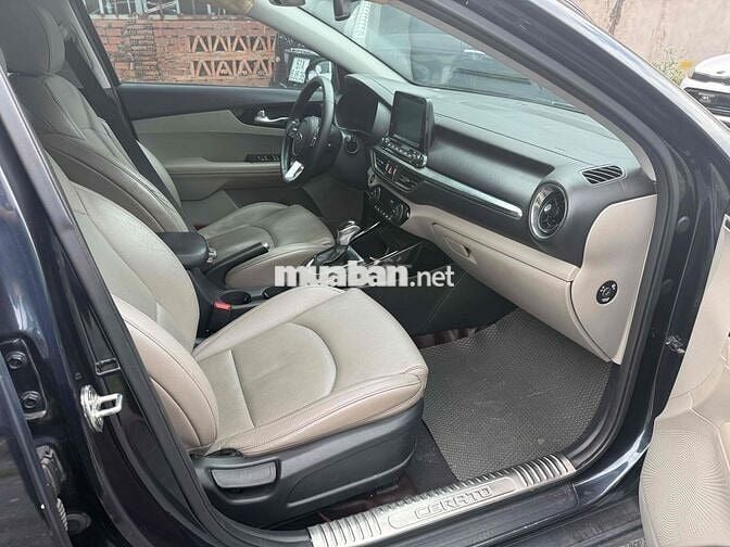 Kia Cerato 2019 1.6 AT Luxury - 86868 km