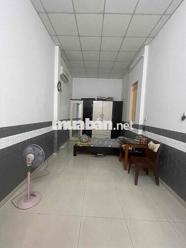 Cho thuề nhà kiệt Ông Ích Khiêm sạch sẽ,rộng rãi gầ Nguyễn Văn Linh