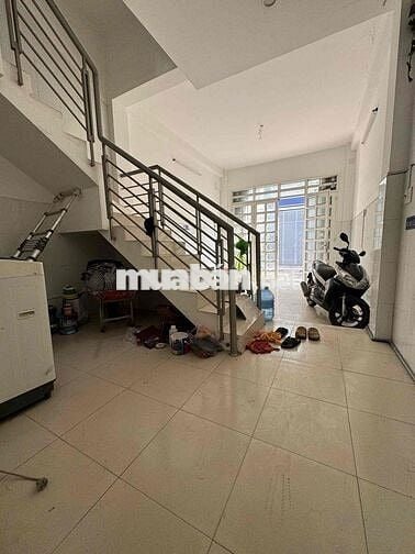 CHO THUÊ PHÒNG RỘNG CÓ BAN CÔNG + GÁC – WC, BẾP RIÊNG- TÂN PHÚ